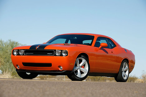 Изображение Challenger SRT8